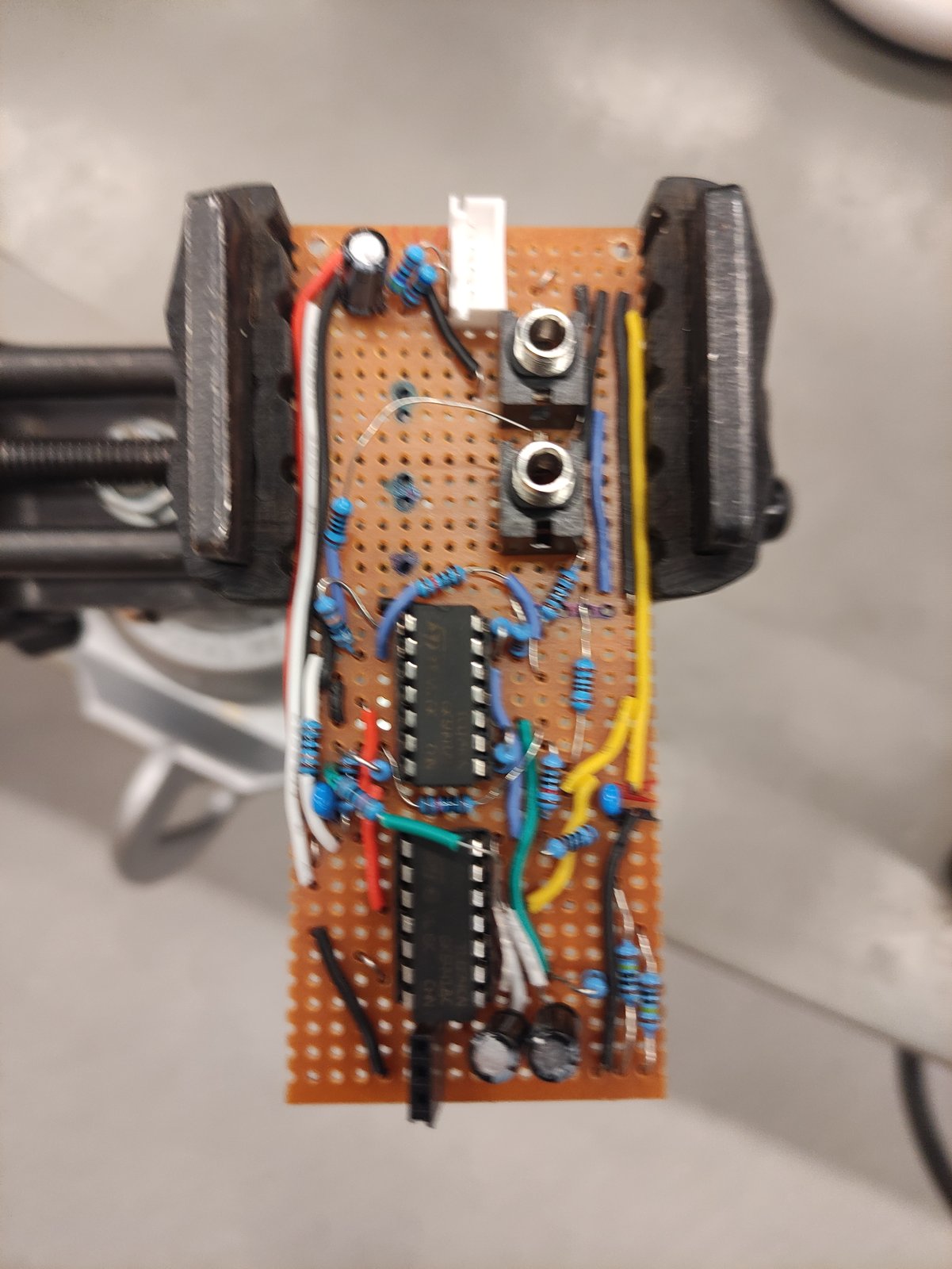 Optical scores instrument prototype with induction coils